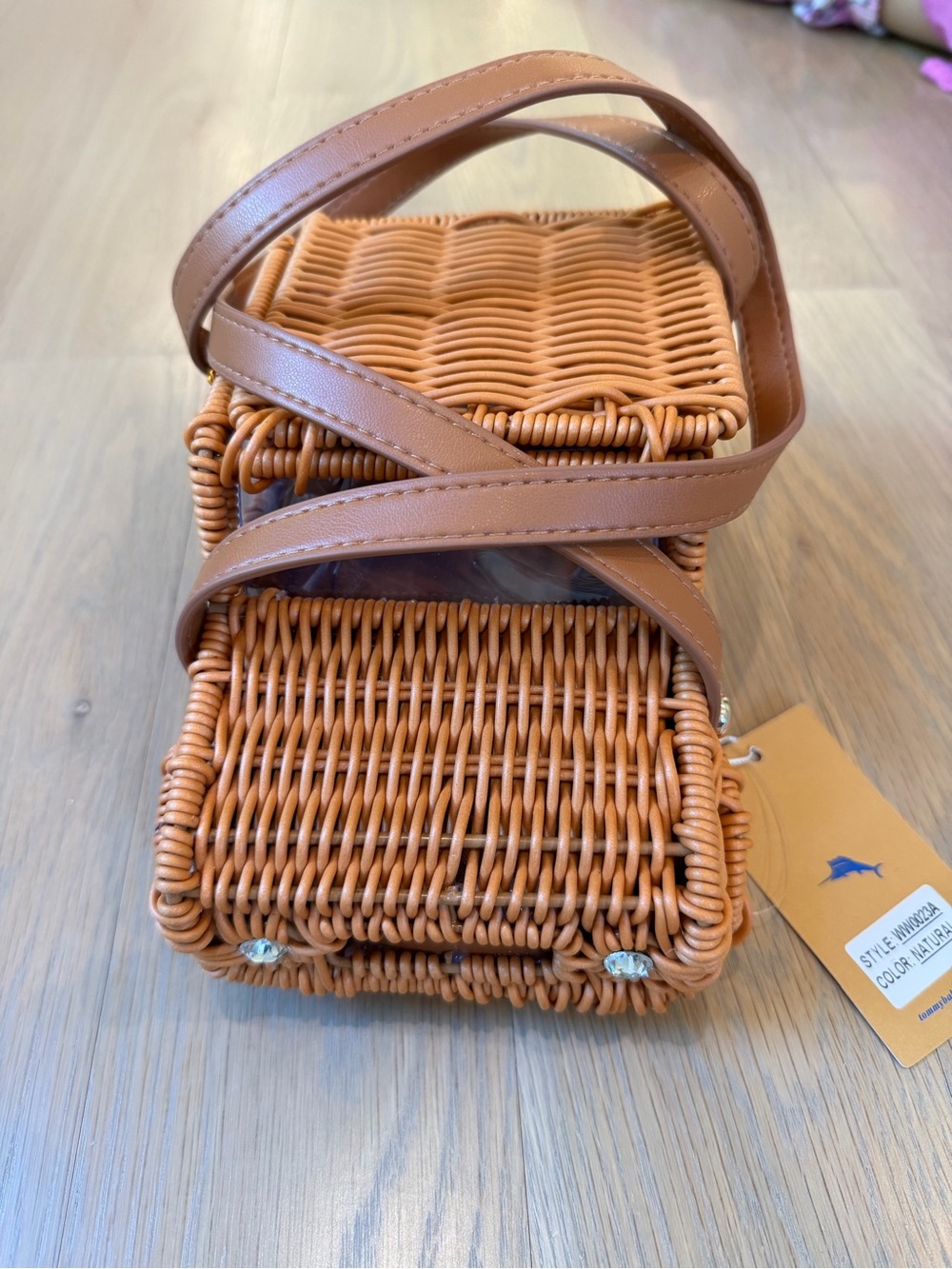 NWT Tommy Bahama Wicker Jeep
Car-Shaped Shoulder Handbag - Picture 2 of 4